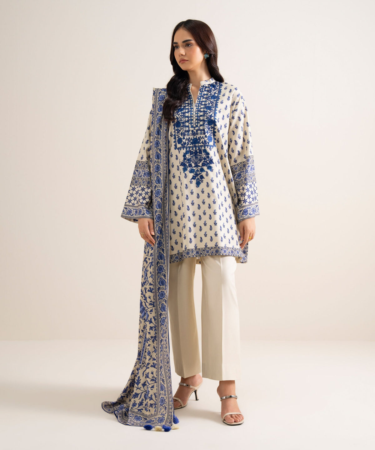 3 Piece - Embroidered Linen Suit 3PEDYS26V856