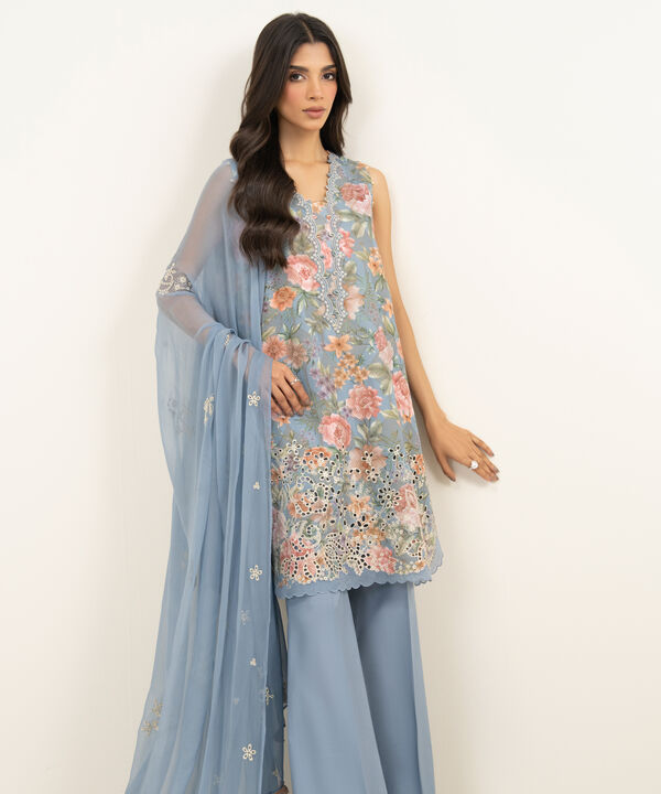 3 Piece - Embroidered Jacquard Suit
