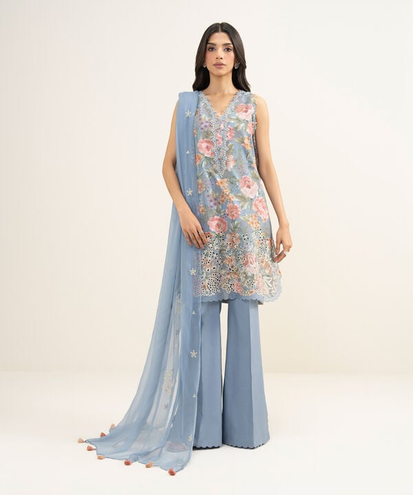 3 Piece - Embroidered Jacquard Suit