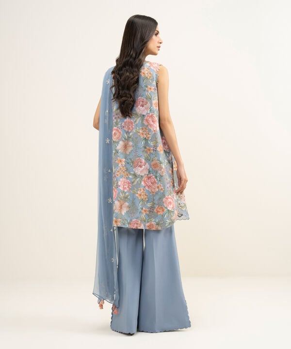 3 Piece - Embroidered Jacquard Suit