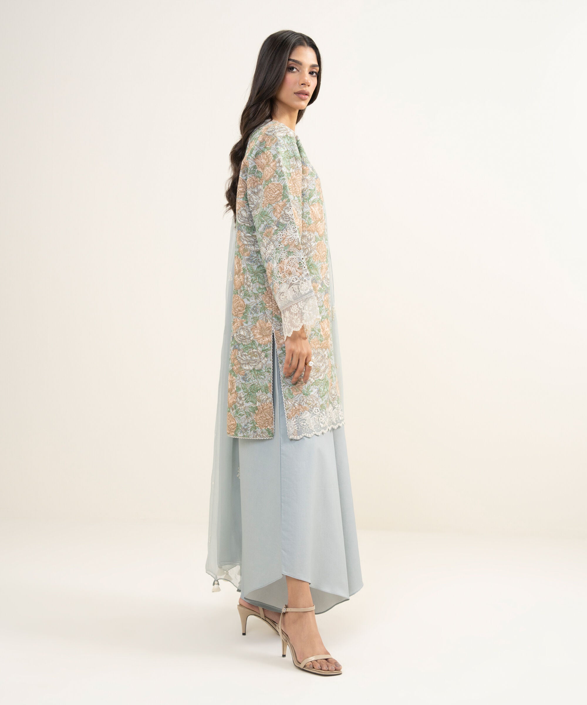 3 Piece - Embroidered Jacquard Suit