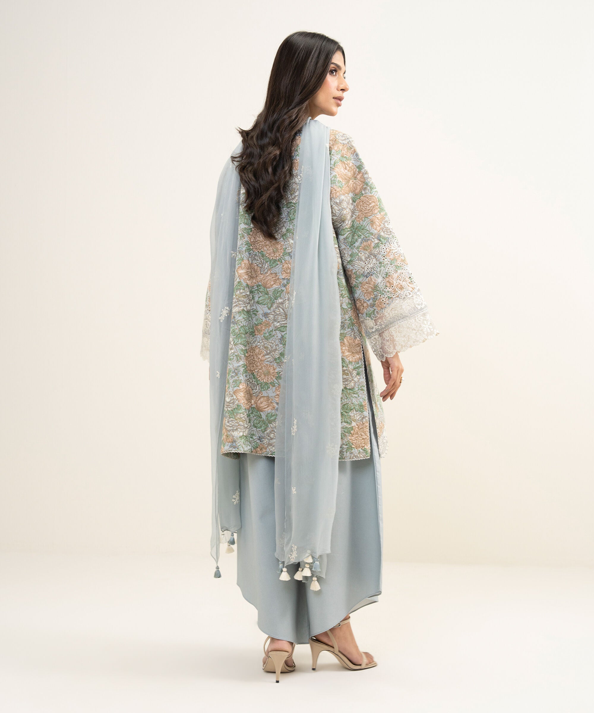 3 Piece - Embroidered Jacquard Suit