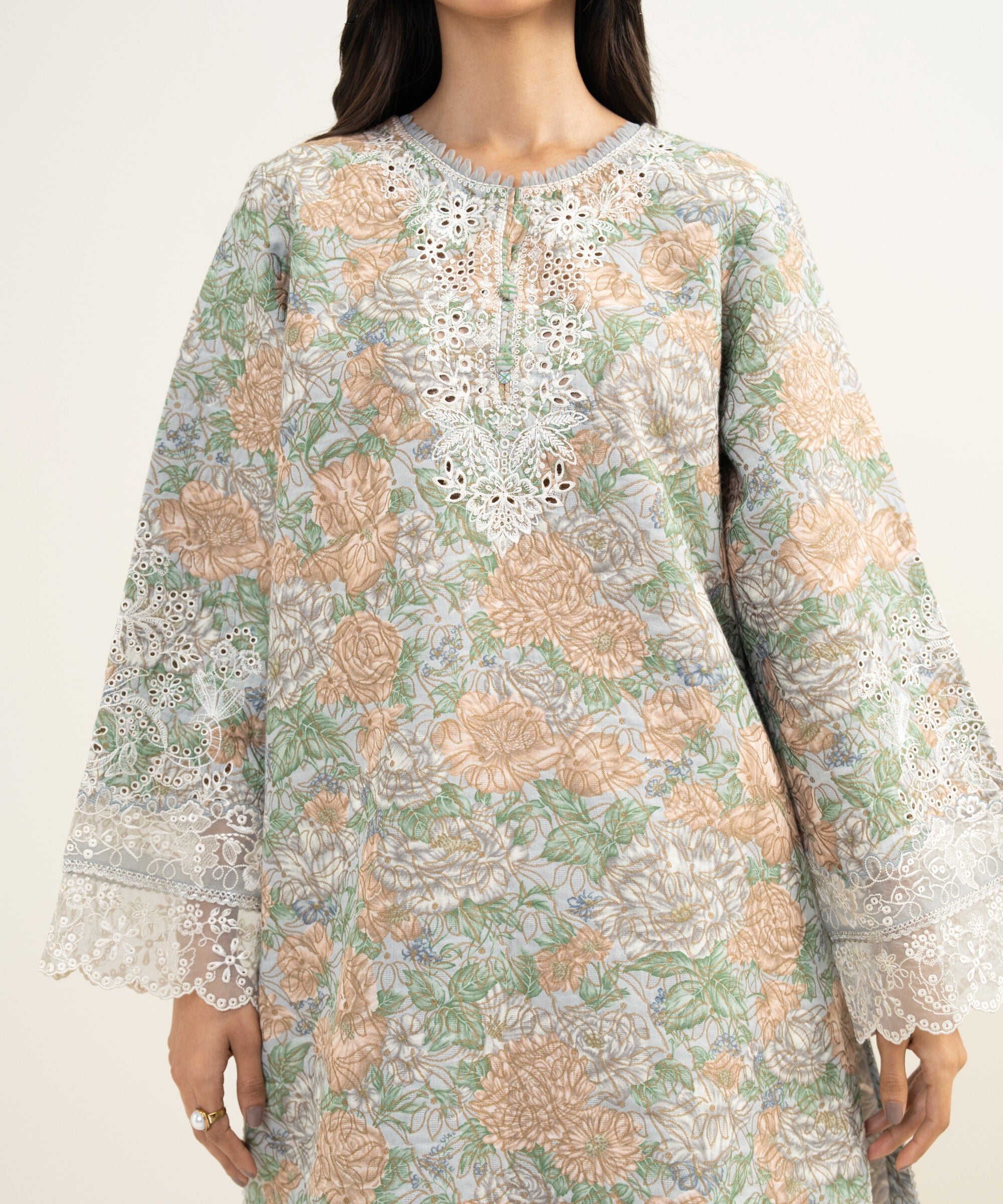 3 Piece - Embroidered Jacquard Suit