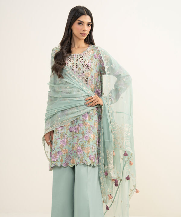 3 Piece - Embroidered Jacquard Suit