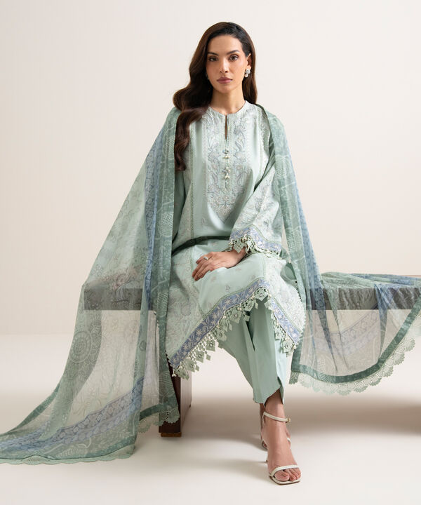 3 Piece - Embroidered Lawn Suit