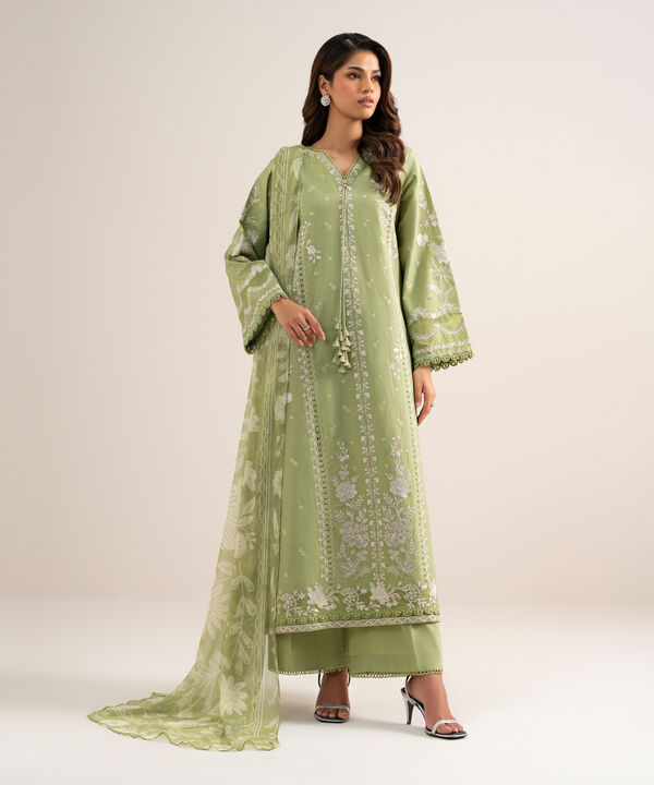3 Piece - Embroidered Lawn Suit