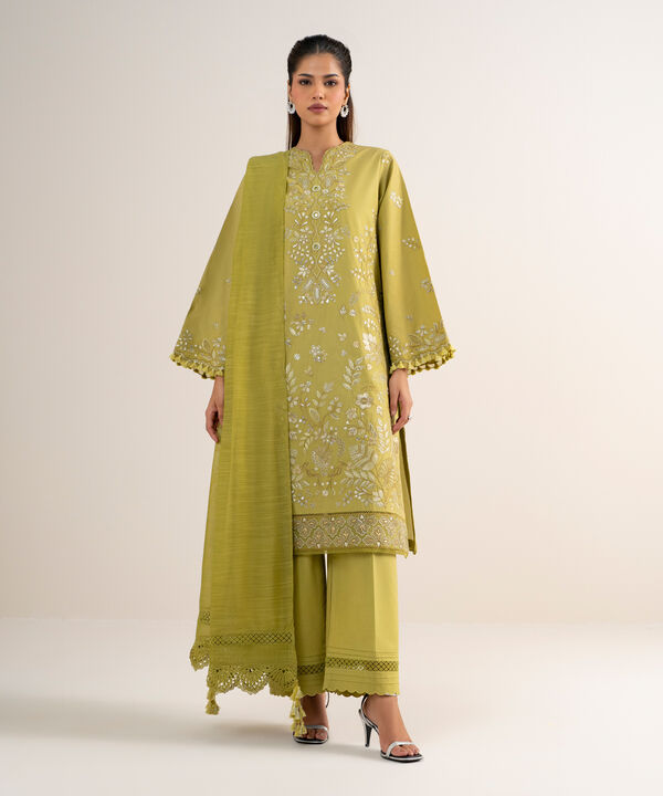 3 Piece - Embroidered Lawn Suit