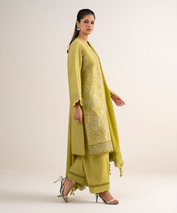 3 Piece - Embroidered Lawn Suit