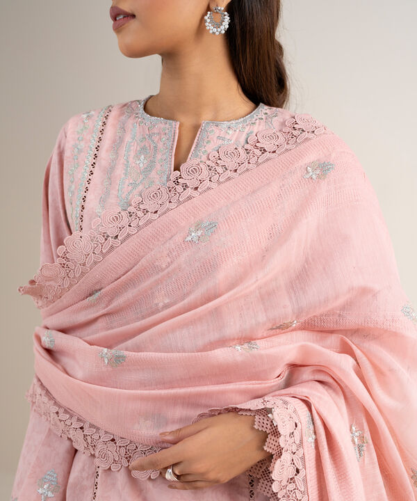 3 Piece - Embroidered Jacquard Suit