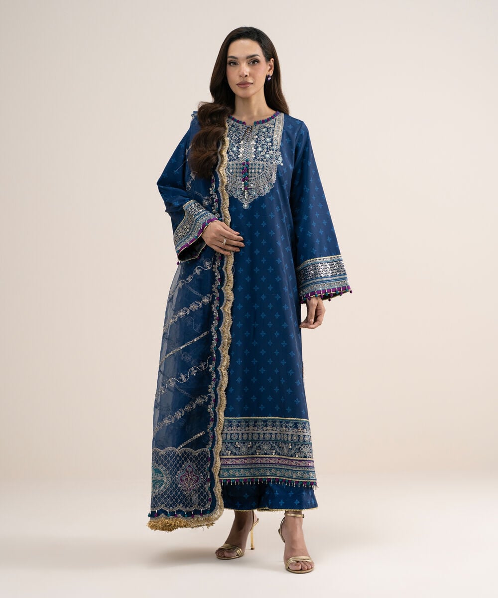 3 Piece - Embroidered Silk Suit 3PELXS26V834