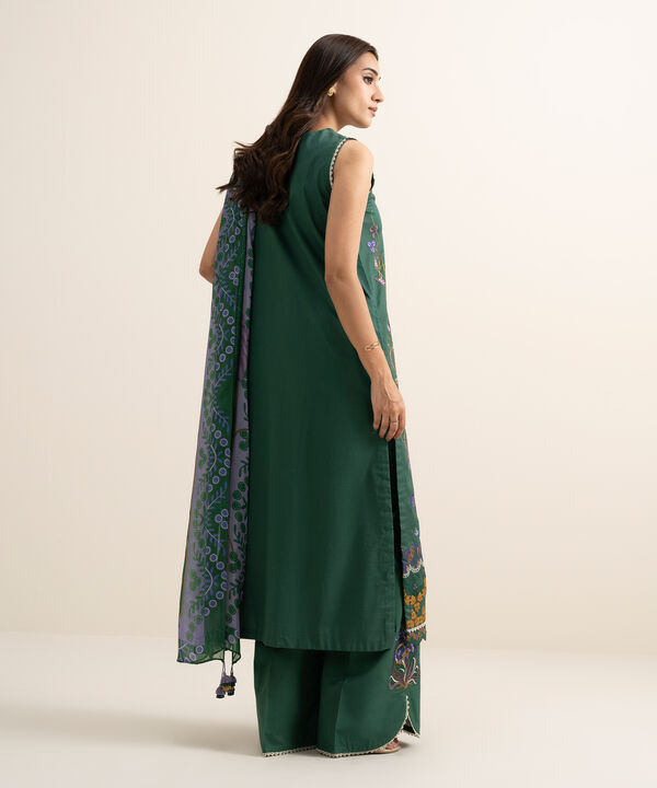 3 Piece - Embroidered Lawn Suit