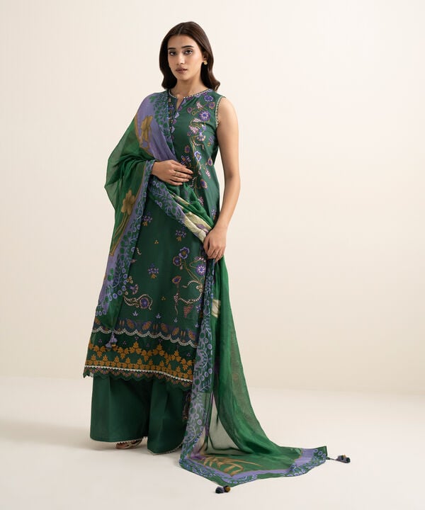 3 Piece - Embroidered Lawn Suit