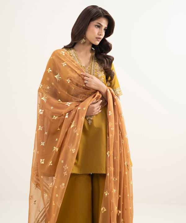 3 Piece - Embroidered Zari Lawn Suit