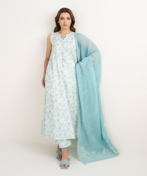 3 Piece - Embroidered Zari Lawn Suit