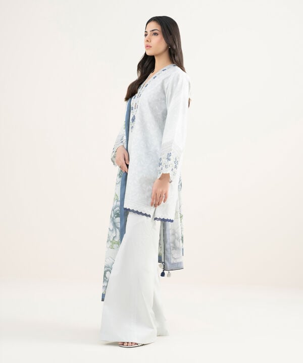 3 Piece - Embroidered Lawn Suit