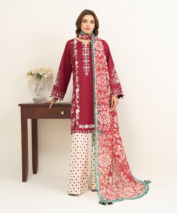 3 Piece - Embroidered Lawn Suit