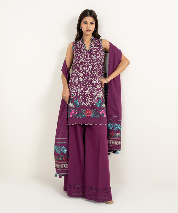 3 Piece - Embroidered Lawn Suit