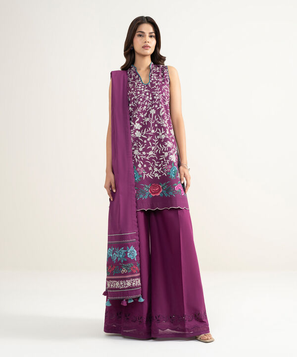 3 Piece - Embroidered Lawn Suit
