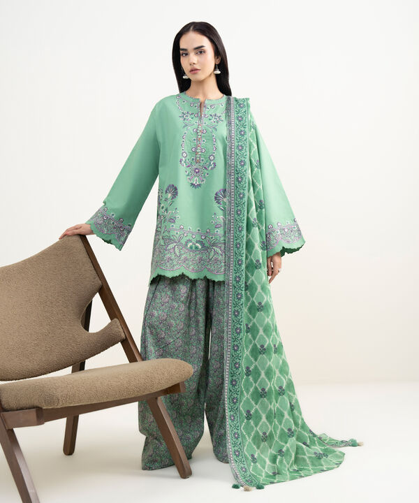 3 Piece - Embroidered Lawn Suit