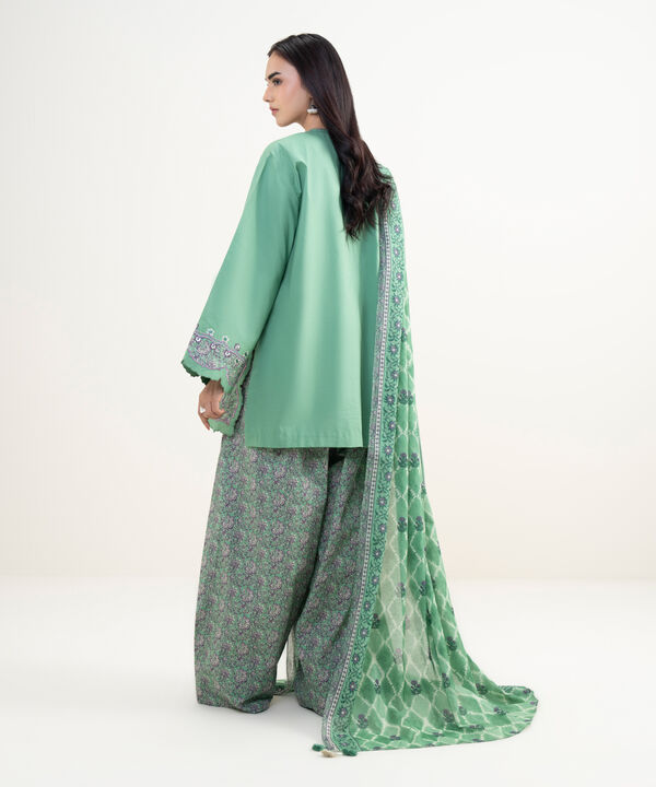 3 Piece - Embroidered Lawn Suit