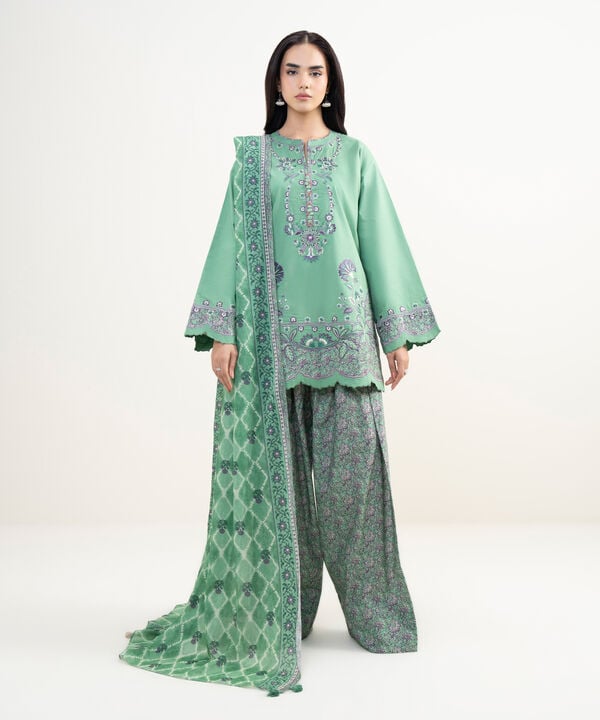 3 Piece - Embroidered Lawn Suit