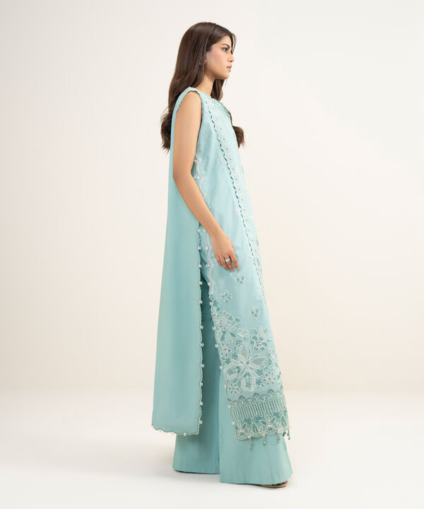 3 Piece - Embroidered Lawn Suit