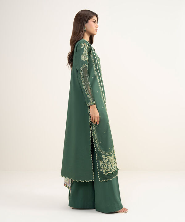 3 Piece - Embroidered Lawn Suit