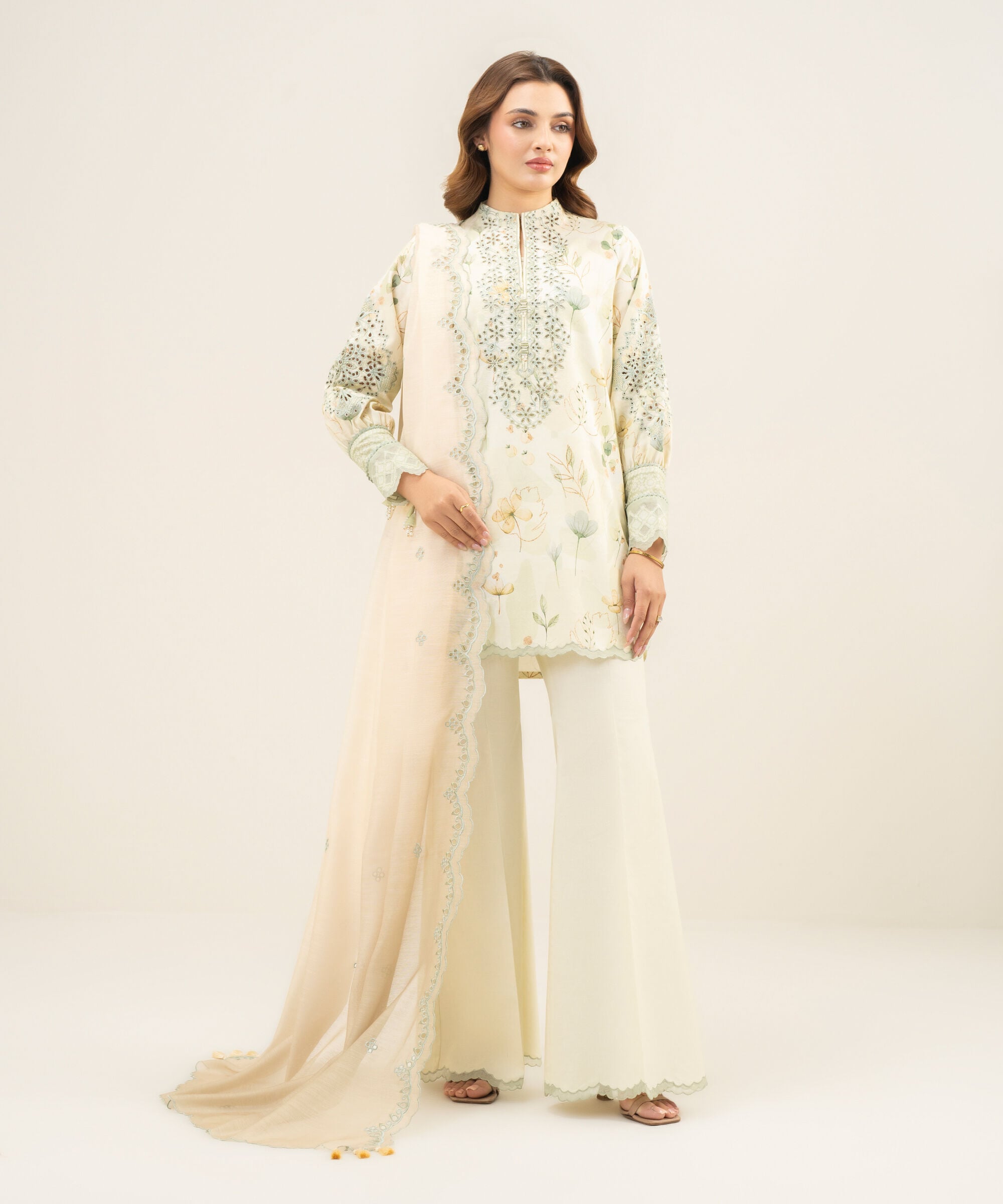 3 Piece - Embroidered Jacquard Suit