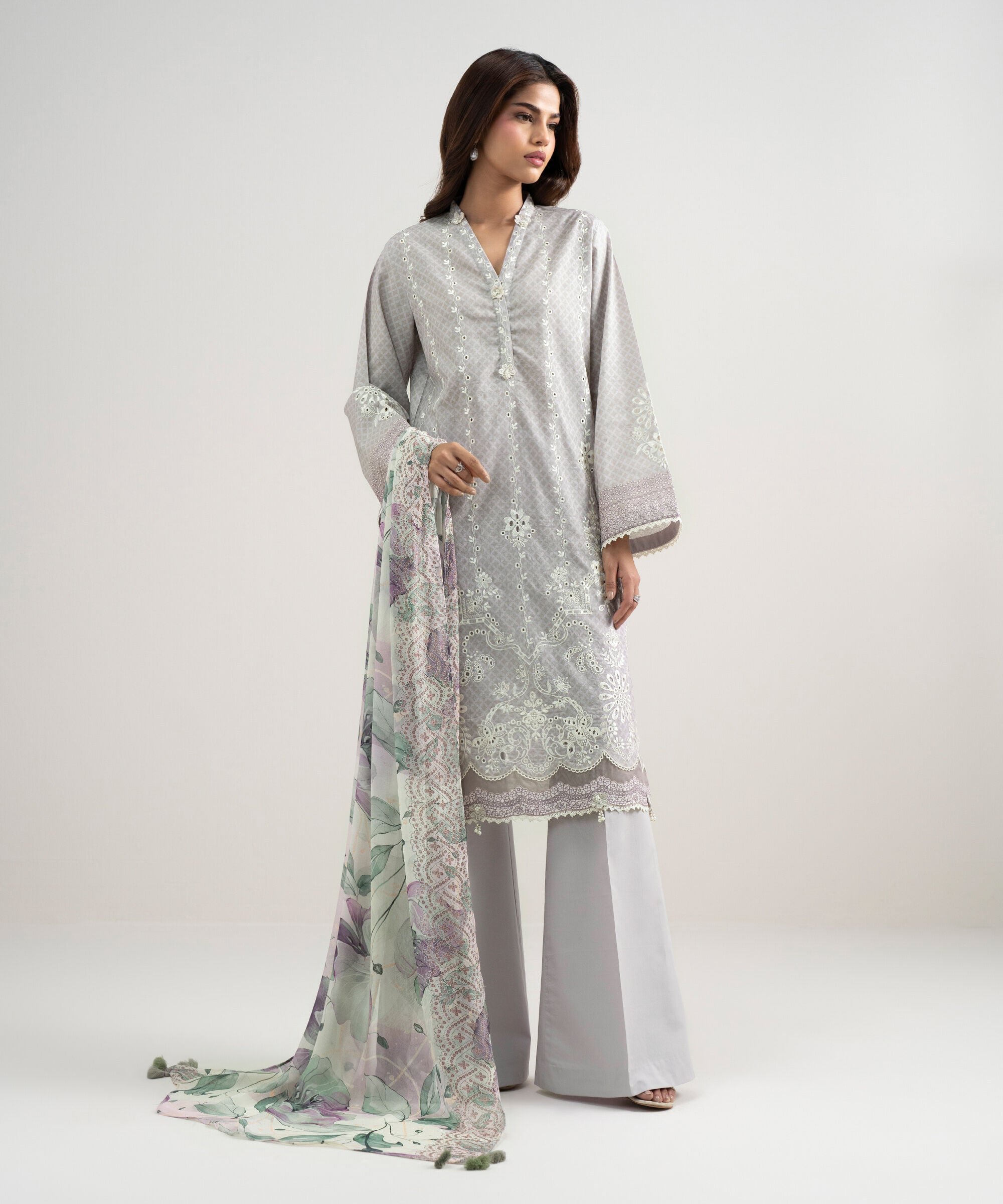 3 Piece - Embroidered Jacquard Suit