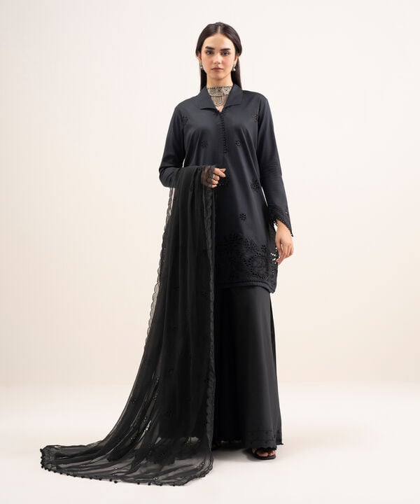 3 Piece - Embroidered Lawn Suit