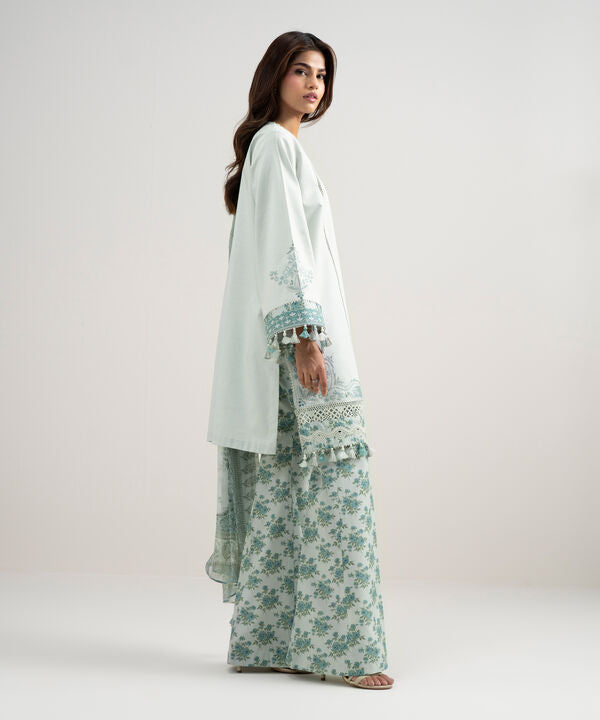3 Piece - Embroidered Lawn Suit