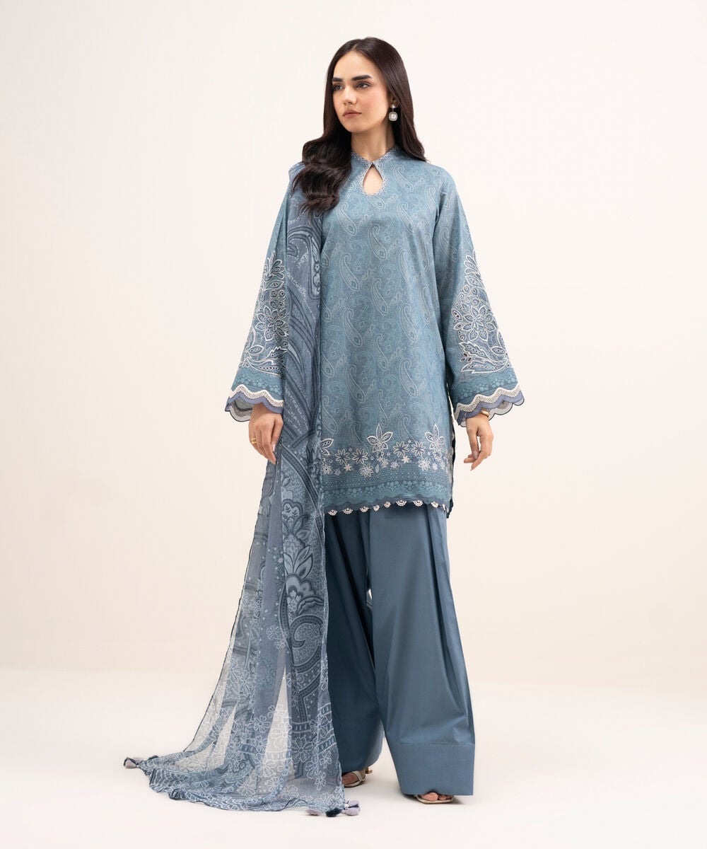 3 Piece - Embroidered Zari Lawn Suit