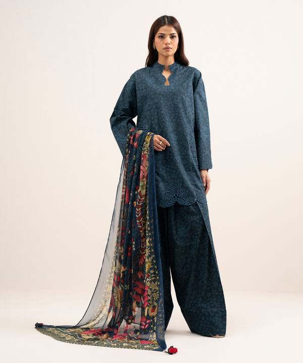 3 Piece - Embroidered Lawn Suit