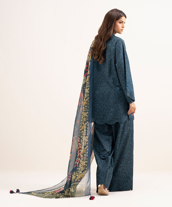 3 Piece - Embroidered Lawn Suit