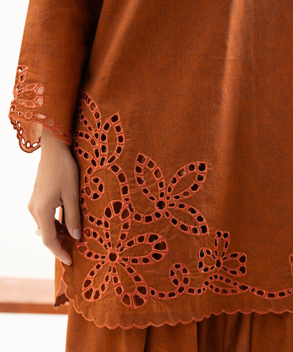 3 Piece - Embroidered Lawn Suit