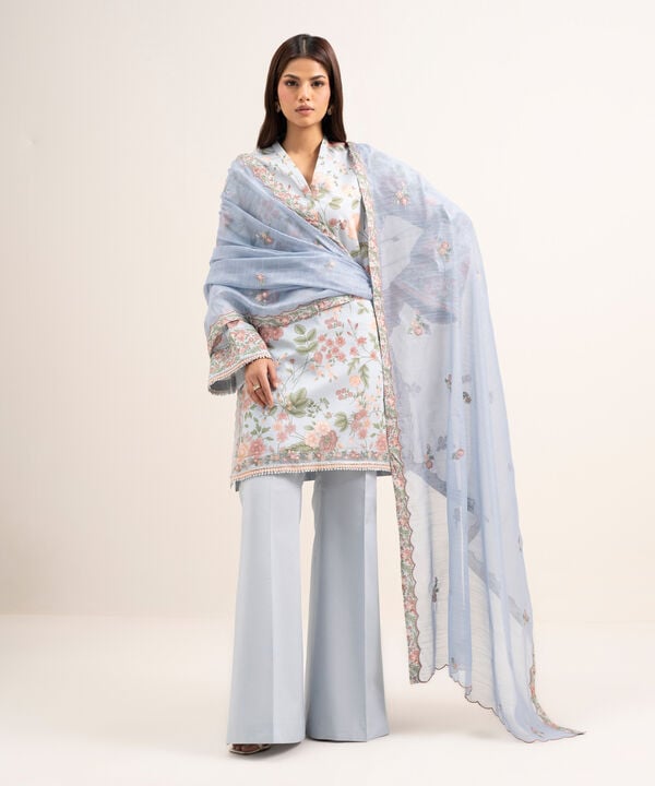 3 Piece - Embroidered Lawn Suit
