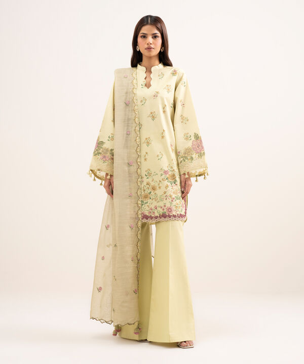 3 Piece - Embroidered Lawn Suit