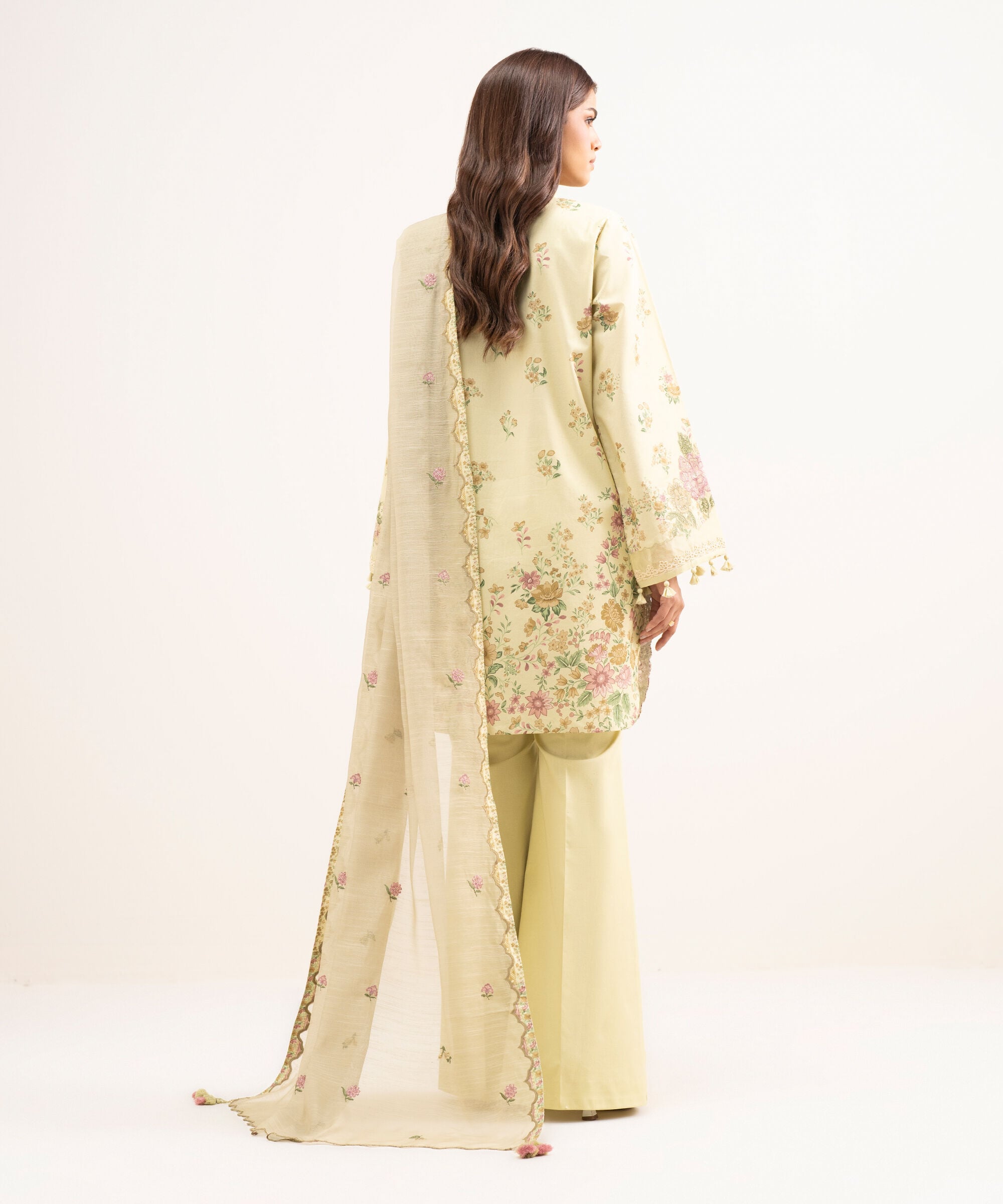 3 Piece - Embroidered Lawn Suit