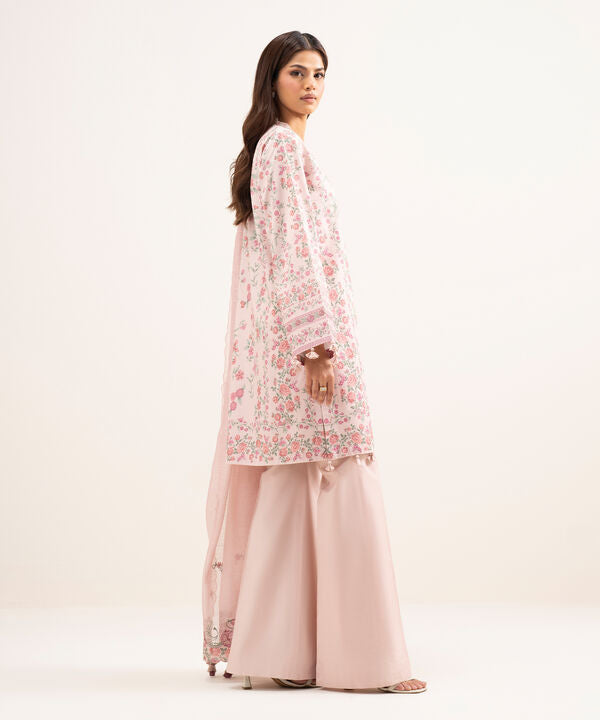 3 Piece - Embroidered Lawn Suit
