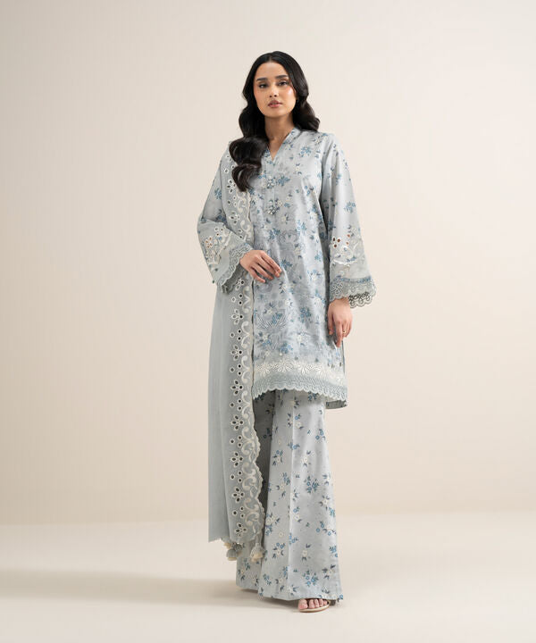 3 Piece - Embroidered Lawn Suit