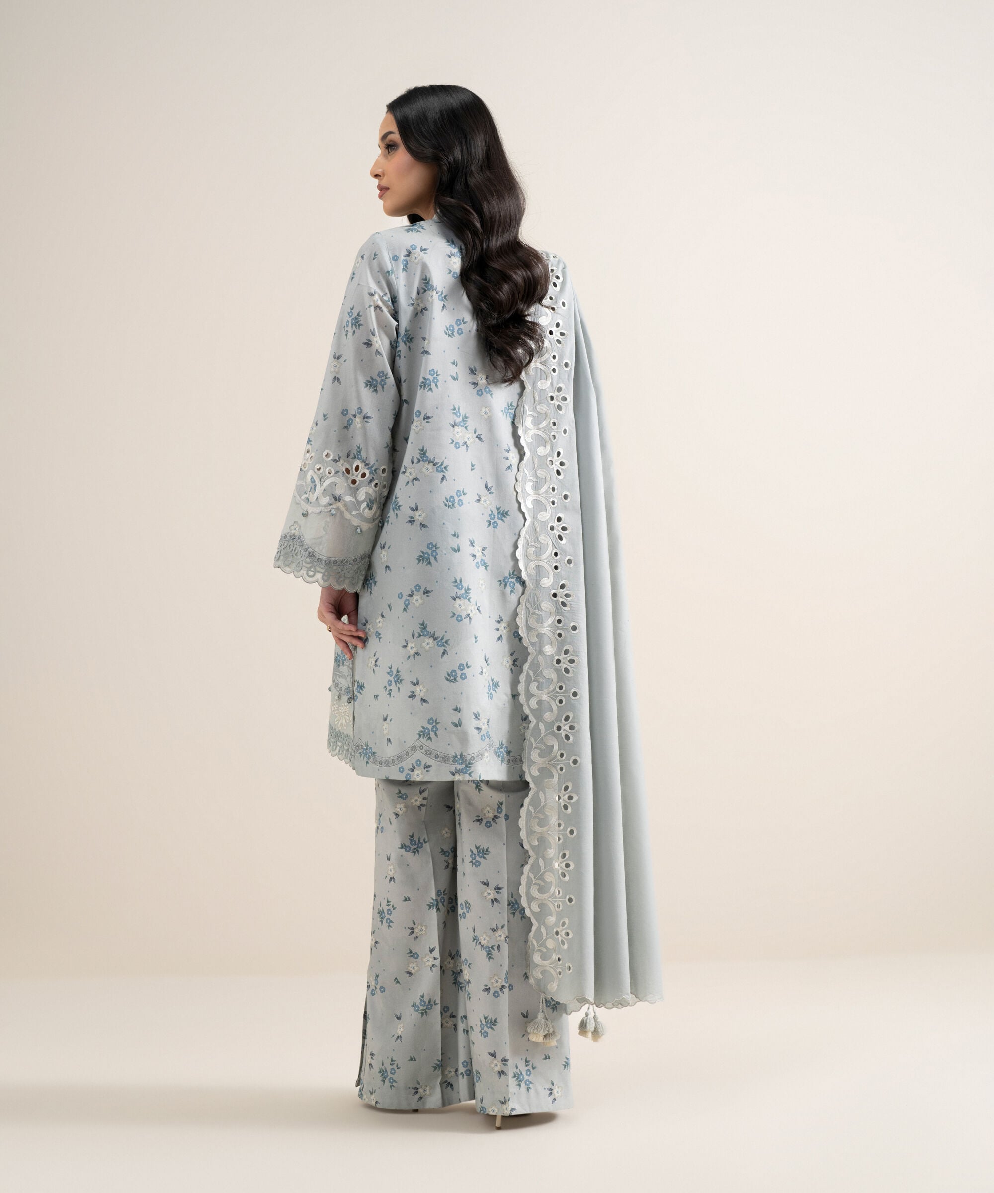 3 Piece - Embroidered Lawn Suit