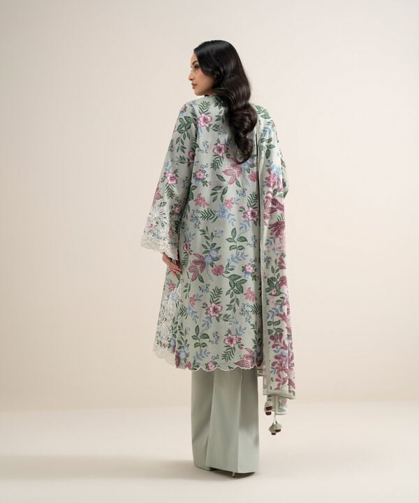 3 Piece - Embroidered Lawn Suit