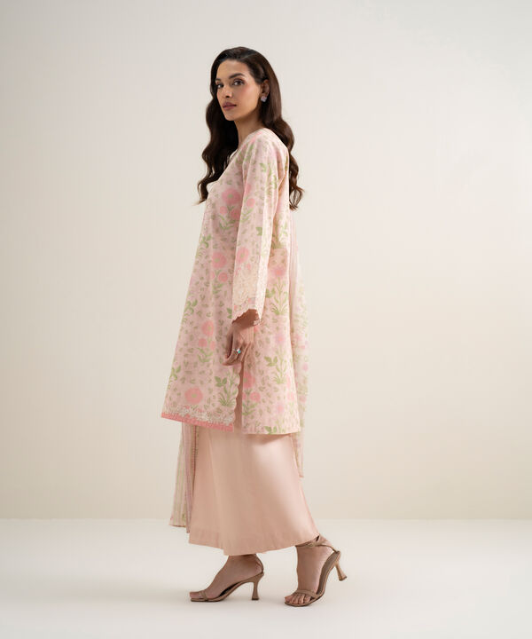 3 Piece - Embroidered Lawn Suit