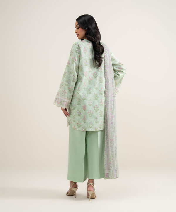 3 Piece - Embroidered Lawn Suit