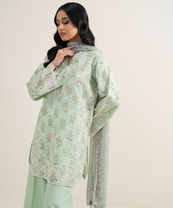 3 Piece - Embroidered Lawn Suit