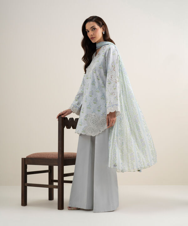 3 Piece - Embroidered Lawn Suit