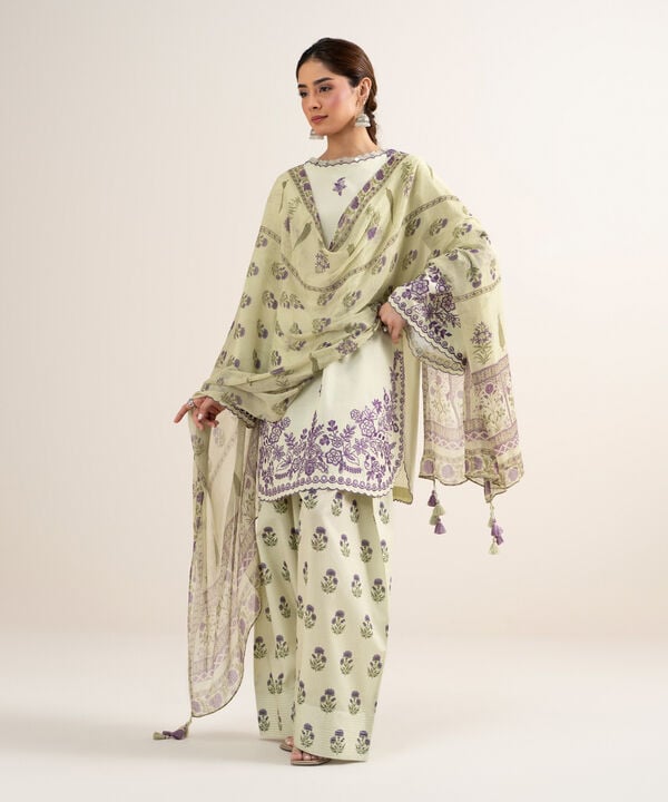 3 Piece - Embroidered Lawn Suit