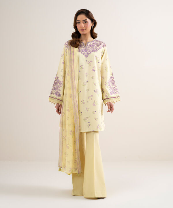 3 Piece - Embroidered Lawn Suit