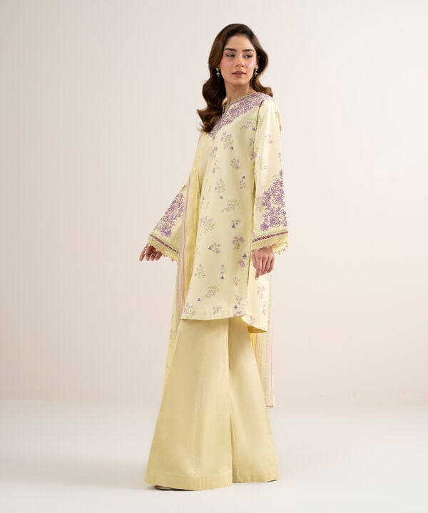 3 Piece - Embroidered Lawn Suit