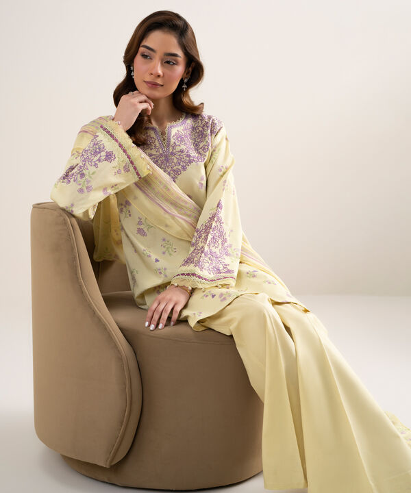 3 Piece - Embroidered Lawn Suit